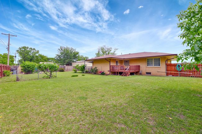 1901 Ohio St, House other with 2 bedrooms, 3 bathrooms and null parking in Augusta KS | Image 34