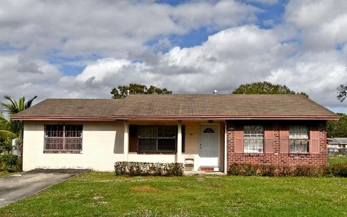 2904 Kingsley Dr, Fort Pierce, FL, 34946-1156 | Card Image
