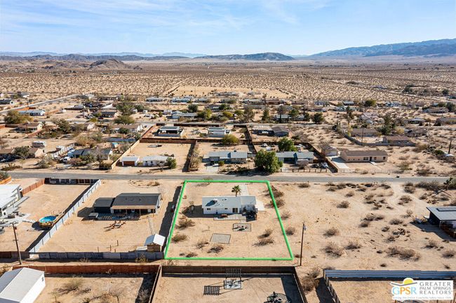 4742 Avenida La Flora Desierta, House other with 2 bedrooms, 1 bathrooms and 3 parking in Joshua Tree CA | Image 28