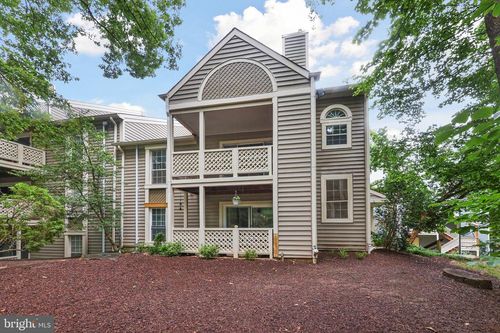 7620-7620 Willow Point Dr, FALLS CHURCH, VA, 22042-7530 | Card Image