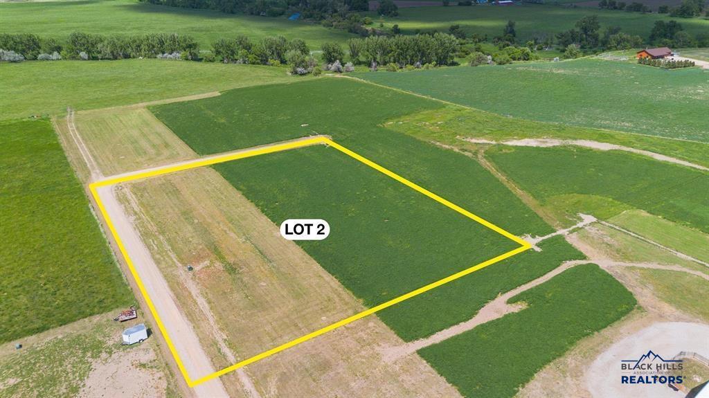 Land in Belle Fourche