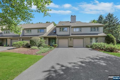 291 Vista View, Mahwah, NJ, 07430 | Card Image