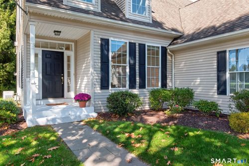10-10 Chelsea Pl, Avon, CT, 06001-5101 | Card Image