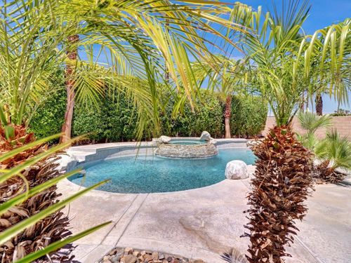 2890 E San Marino Rd, Palm Springs, CA, 92262-3812 | Card Image