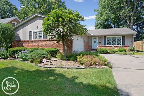 1196 Hawthorne Rd, Grosse Pointe Woods, MI, 48236-1466 | Card Image