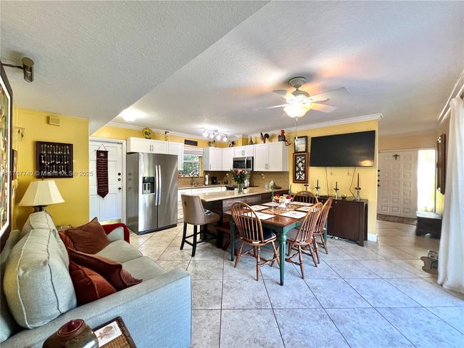 1203 Madrid St, House other with 3 bedrooms, 2 bathrooms and null parking in Coral Gables FL | Image 6