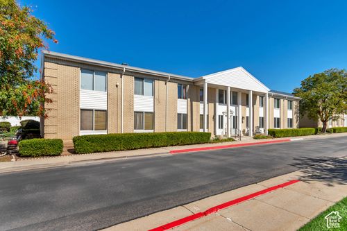 8-2273 E Tara Lane Ln, Holladay, UT, 84117 | Card Image