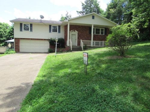 410 Crestridge Dr, Greensburg, PA, 15601-1256 | Card Image