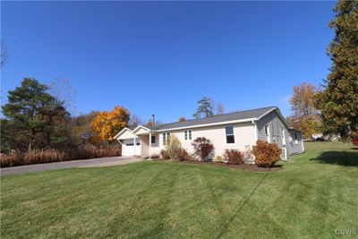 3577 W Seneca Turnpike, House other with 3 bedrooms, 2 bathrooms and null parking in Onondaga NY | Image 2