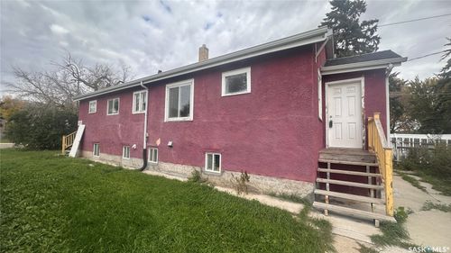 1879 Broder Street, Regina, SK, S4N3R7 | Card Image