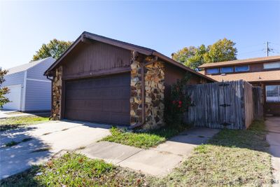 5104 S 75th East Avenue, Home with 6 bedrooms, 4 bathrooms and null parking in Tulsa OK | Image 1