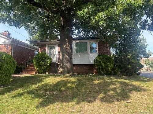 87-89 191st St, Hollis, NY, 11423-1901 | Card Image