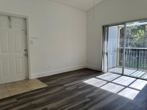 c6-891 Cypress Park Way, Deerfield Beach, FL, 33064-5083 | Card Image