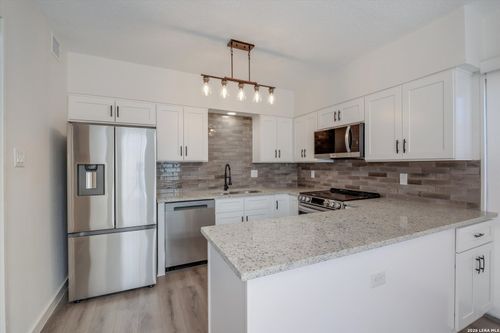 apt-b4-9915 Powhatan Dr, San Antonio, TX, 78230-2264 | Card Image