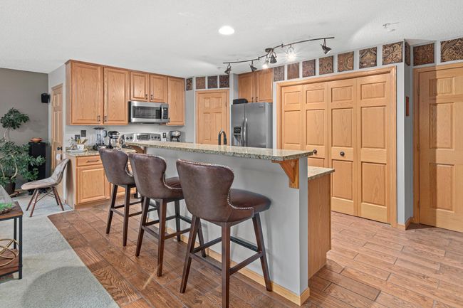 11169 16 Th St Ne, Townhouse with 2 bedrooms, 3 bathrooms and null parking in Saint Michael MN | Image 8