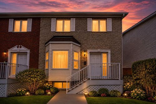 227 Citadel Lane Nw, Calgary, AB, T3G4E1 | Card Image