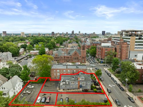 1481 Chapel St, New Haven, CT, 06511-4305 | Card Image