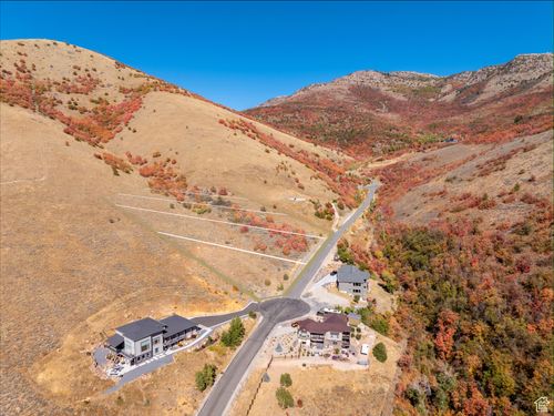 99-1331 Maple Dr, Huntsville, UT, 84317-9100 | Card Image