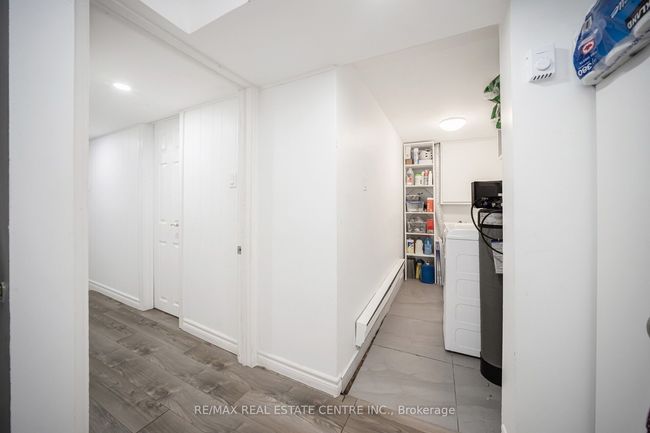 24 Jackman Dr, House other with 5 bedrooms, 2 bathrooms and 5 parking in Brampton ON | Image 37
