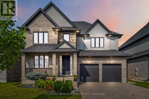 1090 Eagletrace Dr, London, ON, N6G0S4 | Card Image