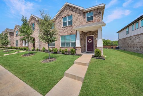 2744 Baneberry Ln, Mesquite, TX, 75150-4068 | Card Image
