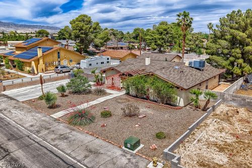 5716 Avenida Tampico, Las Vegas, NV, 89108 | Card Image