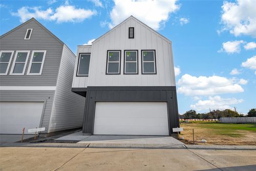 4011 Buffalo Gap, Houston, TX, 77001 | Card Image