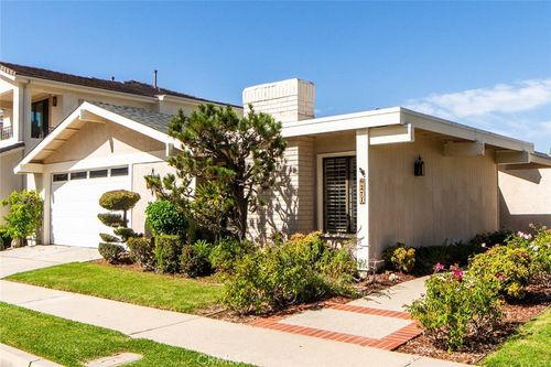 6271 Sierra Mesa Rd, Irvine, CA, 92603 | Card Image