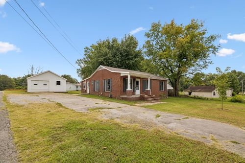 306 Smith Rd, Smithville, TN, 37166-2933 | Card Image