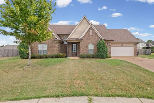 65 Bentgrass Cv, Oakland, TN, 38060-2500 | Card Image