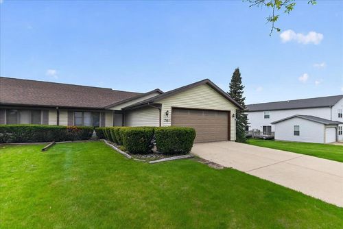 761B Saint John St, Cottage Grove, WI, 53527-6113 | Card Image