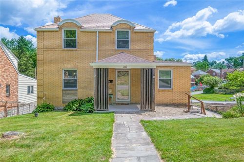 200 Beisner Ave, Brentwood, PA, 15227-3204 | Card Image