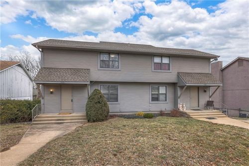 17424 E 41st Terrace S, Independence, MO, 64055 | Card Image