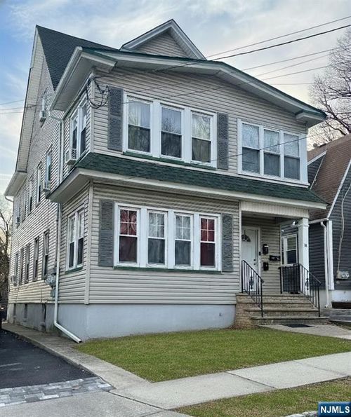 10 Glennon Pl, West Orange, NJ, 07052-5603 | Card Image