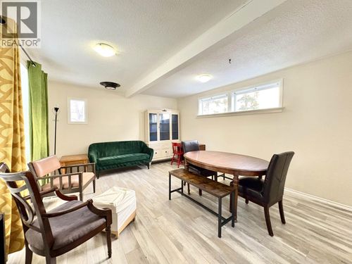 1909 Maple St, Prince George, BC, V2L1X2 | Card Image