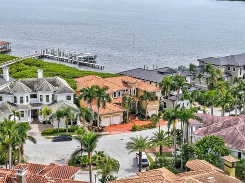 4125 Causeway Vista Dr, TAMPA, FL, 33615-5418 | Card Image
