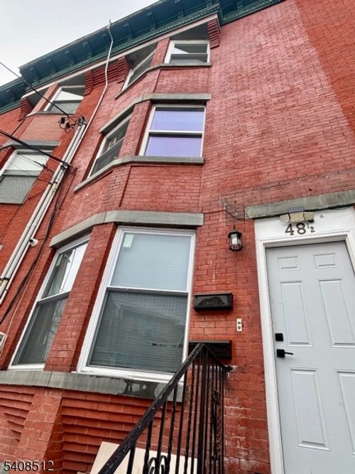 48 3rd St, Newark, NJ, 07107-3143 | Card Image