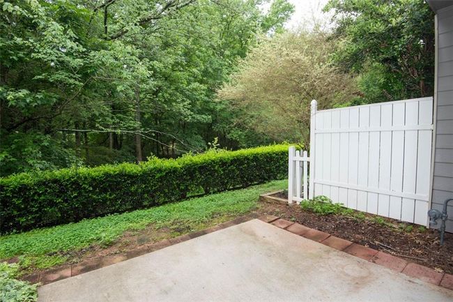 1215 Harris Commons Pl, Townhouse with 3 bedrooms, 3 bathrooms and 2 parking in Roswell GA | Image 14