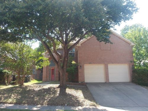 7433 Buckskin Ct, Fort Worth, TX, 76137-1571 | Card Image