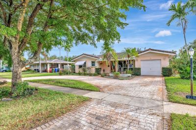 2150 Ne 53rd Street, House other with 3 bedrooms, 2 bathrooms and null parking in Fort Lauderdale FL | Image 1