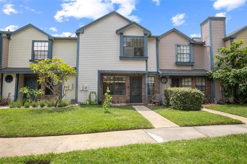 874 Commonwealth Ct, CASSELBERRY, FL, 32707-5885 | Card Image