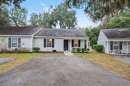 160 Cedar Grove Cir, Beaufort, SC, 29902-6352 | Card Image