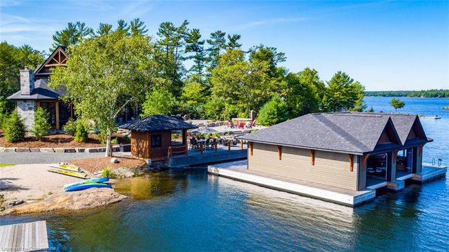 250 S Shore Rd, House other with 6 bedrooms, 4 bathrooms and 12 parking in Pointe-Au-Baril-Station ON | Image 43