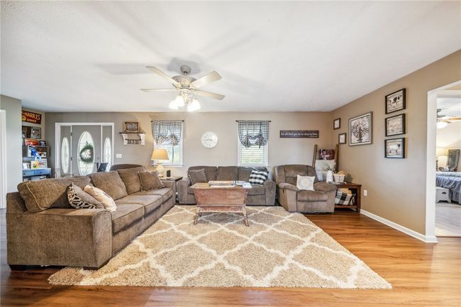 718 Filbert Heights Rd, House other with 3 bedrooms, 2 bathrooms and 2 parking in New Salem PA | Image 9