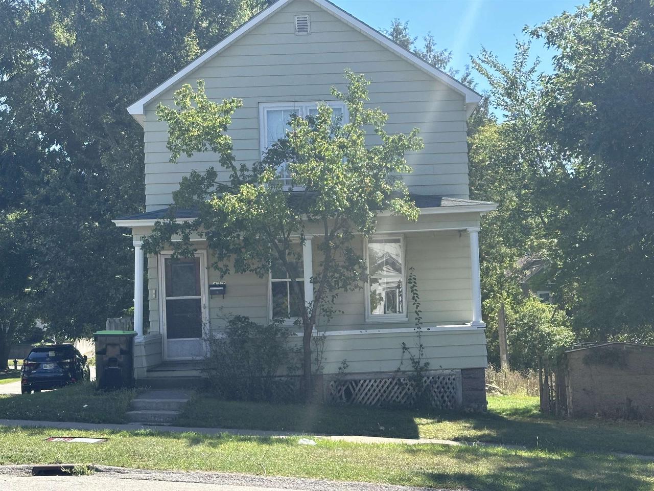 A St, Iron Mountain, MI 49801