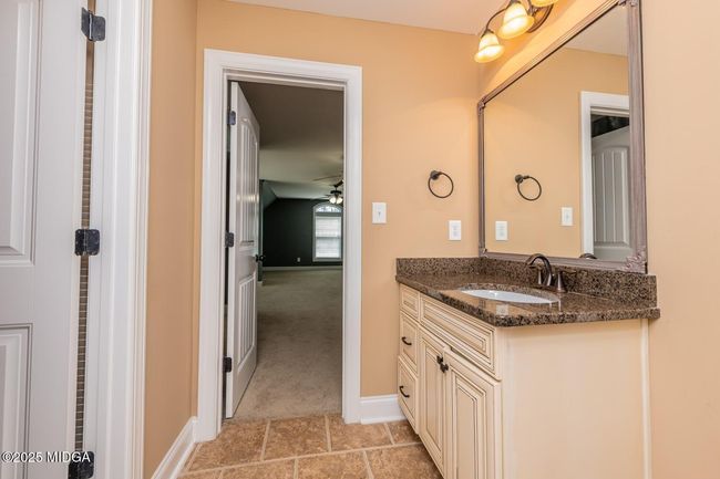 REAL ESATE PHOTOGRAPHY PHOTOS OF 303 sag | Image 30