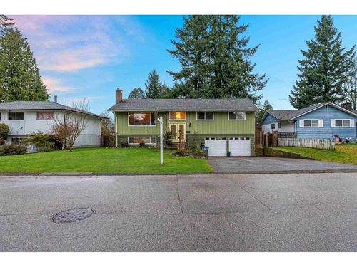 10957 Jay Cres, Surrey, BC, V3R5B3 | Card Image