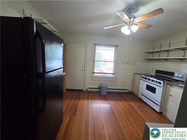 2 - 612 W Broad St, Condo with 1 bedrooms, 1 bathrooms and null parking in BETHLEHEM PA | Image 6