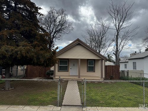 321 Lincoln Ave, Bakersfield, CA, 93308-3363 | Card Image