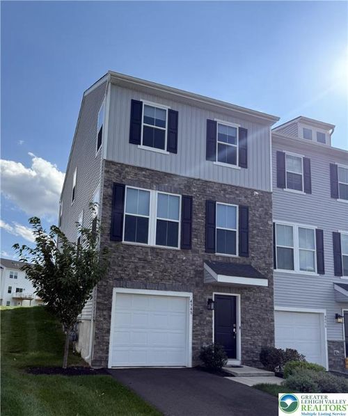 4948 Brookside Court, Upper Saucon Twp, PA, 18036 | Card Image